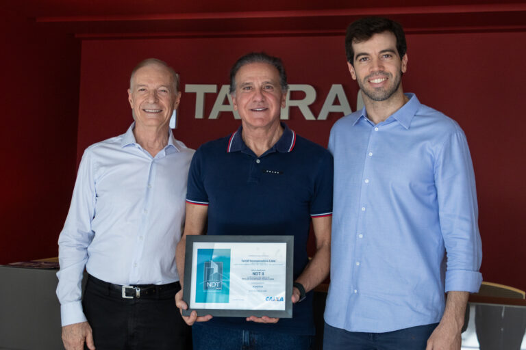 [TARRAF] Certificado NDT Caixa - Foto by Dudi.jpg